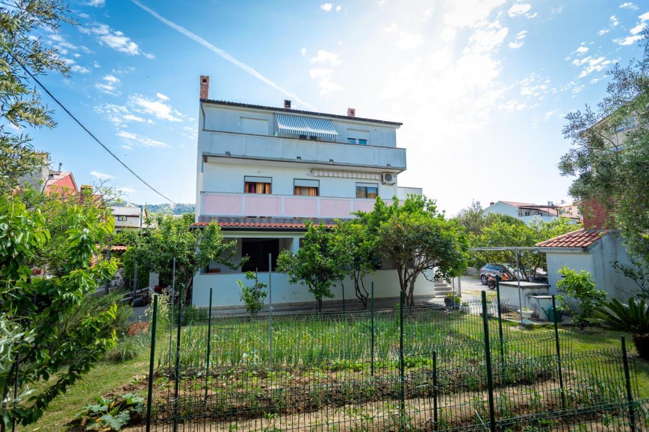 Apartmani Centar New Translation Exteriér fotografie